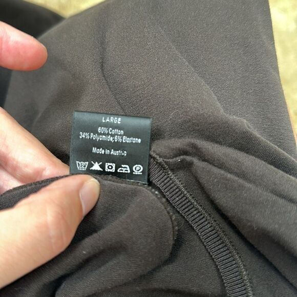 Wolford Long Sleeve Form Fitting Brown Top Large - Picture 5 of 5